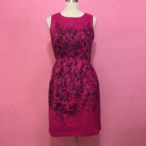 Taylor Dresses & Skirts - Pink & blue career professional office dress